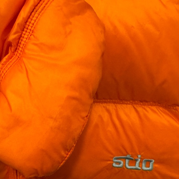 Stio Women's Hometown Down Hooded Jacket - Picture 6 of 7